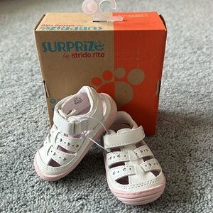 Stride Rite girls first walker shoe